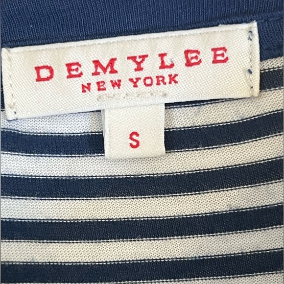 Demylee New York Women's White & Blue Striped A Line Dress Short Sleeve Small - Picture 5 of 9
